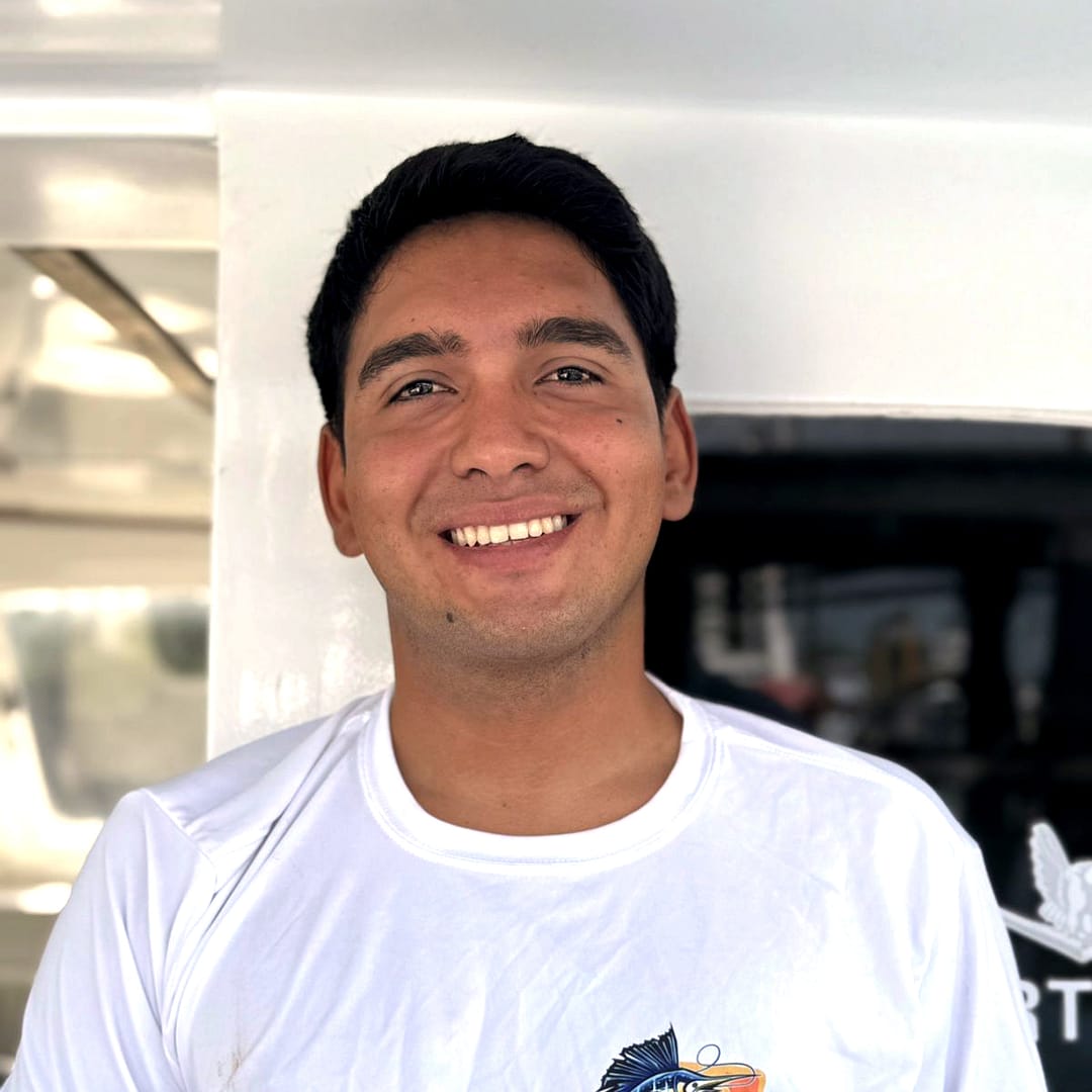 Josue-Hernandez-Jr-SQ