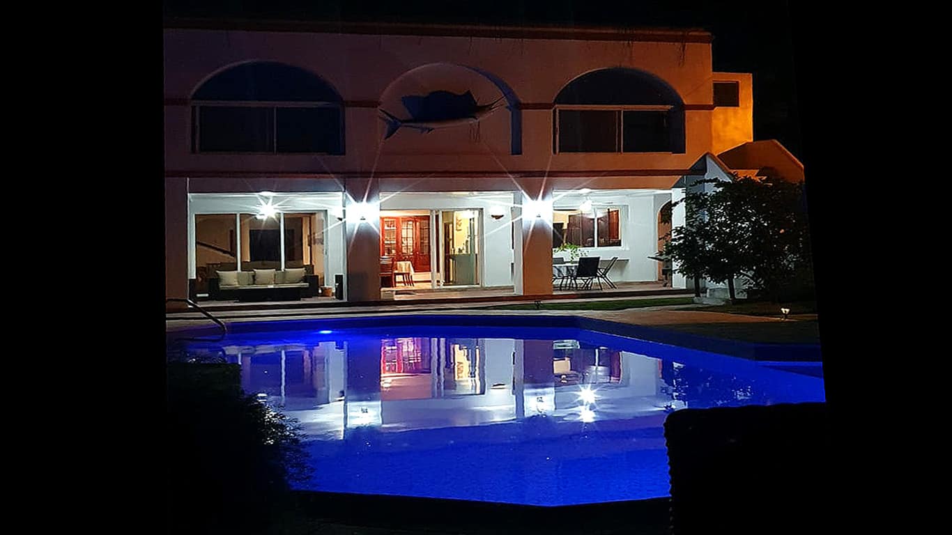 Lodge_Nightime